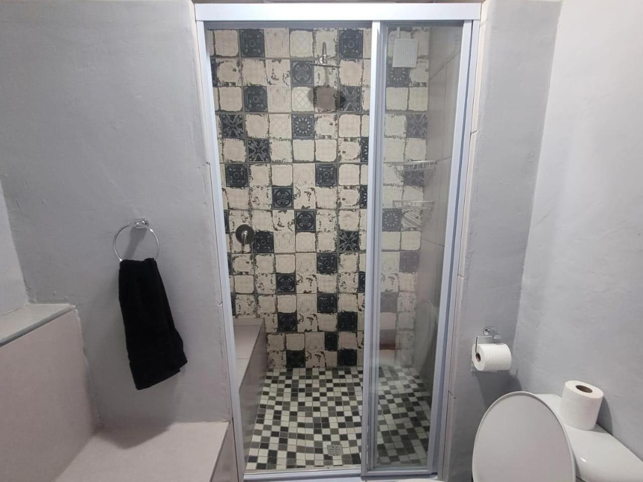 Cobblestone Court Hotel Colesberg Bilik gambar